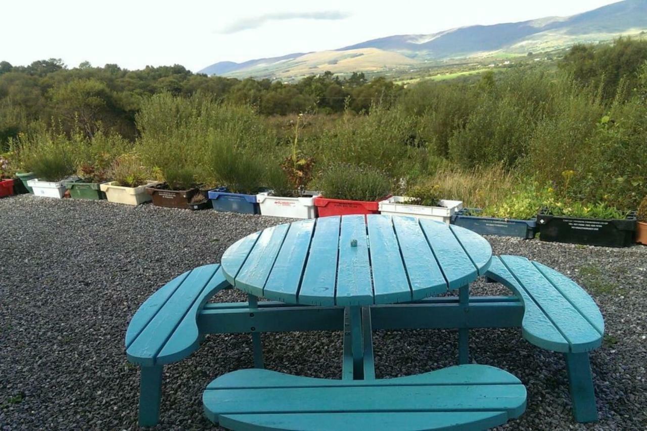 Tranquil Apartment Near Kenmare Lamanagh Exterior photo